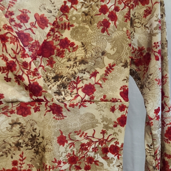 Vintage Y2K Whimsigoth Floral Fairy Wide-Sleeve Frilly V-Neck Top - Picture 3 of 4